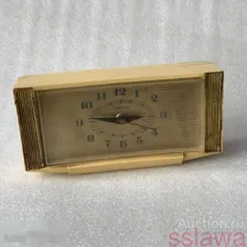часы настольные Маяк СССР кварц Советский интерьер vintage USSR quartz clock Majak Мш693.81