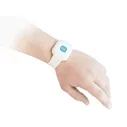 Персональный GPS / SMS трекер с тревожной кнопкой на руку ребенка TrakFon TP-28 (blue Pro) (K7065RU) - мини GPS трекер маяк для детей кэшбэк